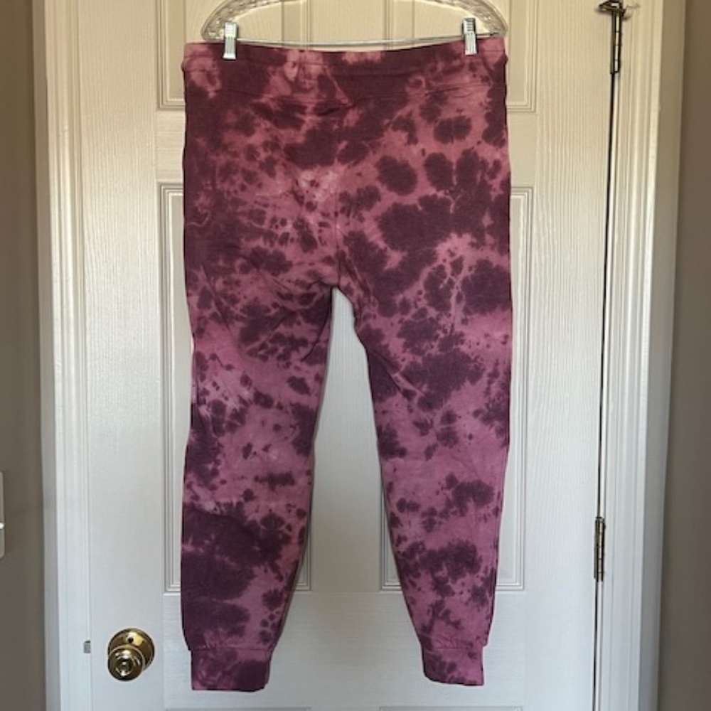 Women's Threads 4 Thought Pink Exercise Pants Size L.  Good Condition